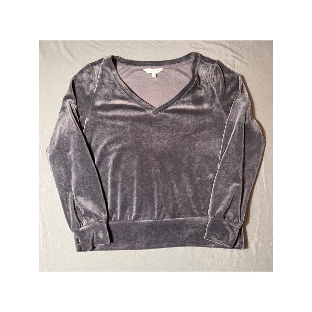 SOMA‎ WKND Top Women's Small Gray Velour V-Neck Long Sleeve Lounge Shirt
